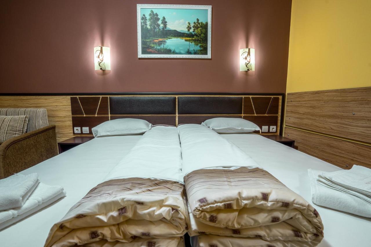 Hotel Luxor Lozenets Buitenkant foto